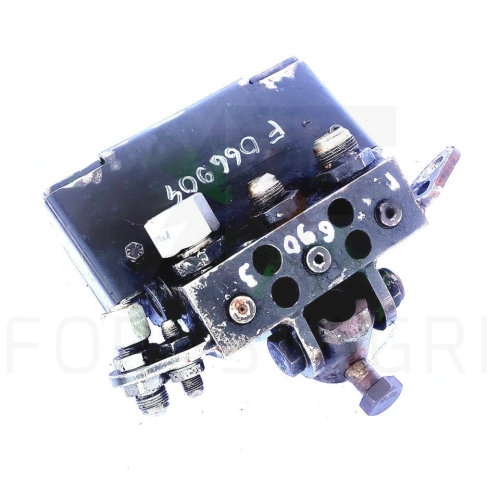 Uchwyt używany - F066904, F066903